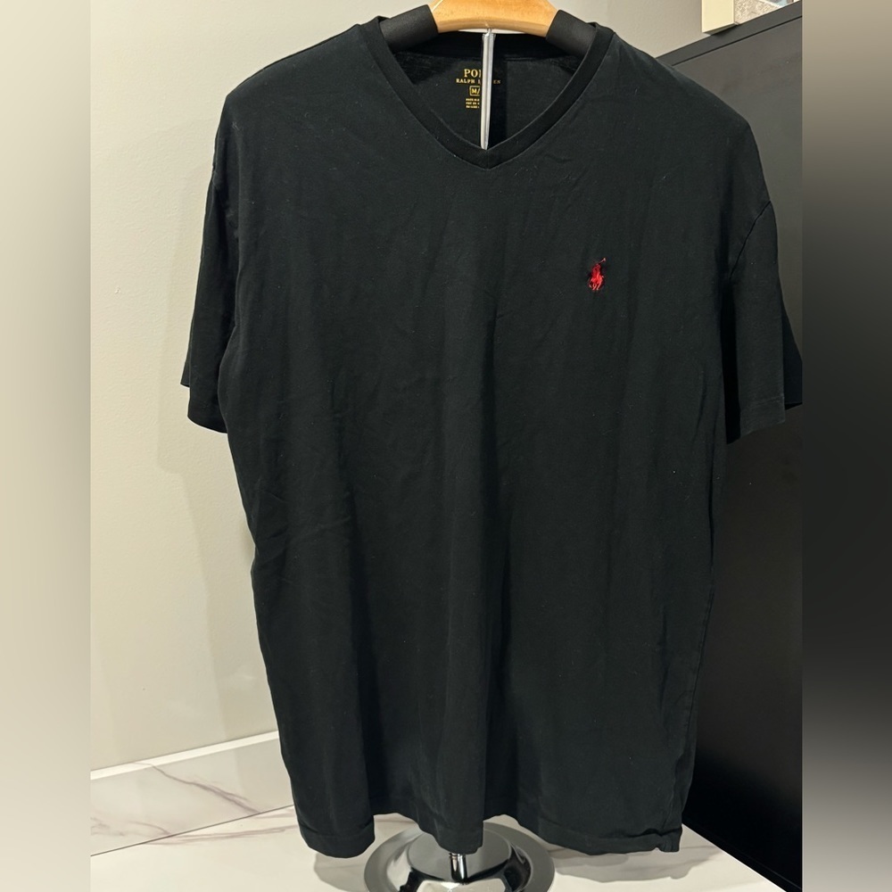 Polo Ralph Lauren Black V Neck Men’s Tee Shirt Size Medium